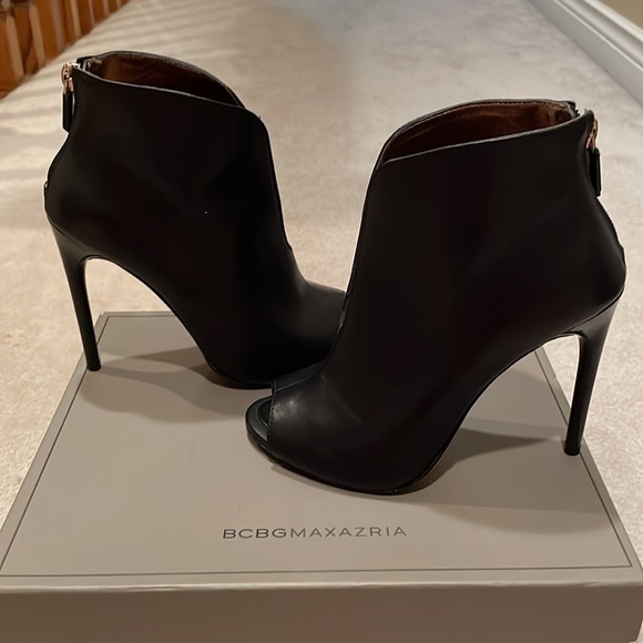 BCBG Black Leather Booties - Picture 4 of 12